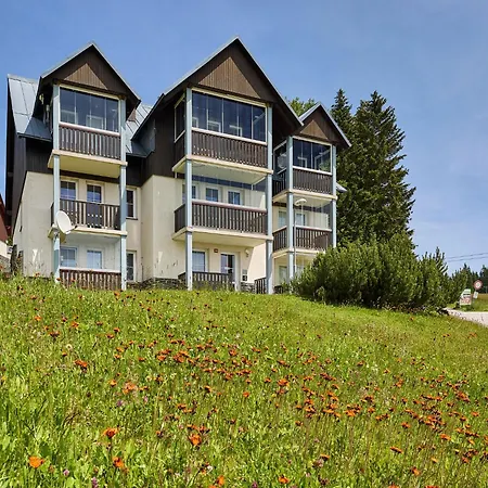 Horni Misecky By Interhome Apartman